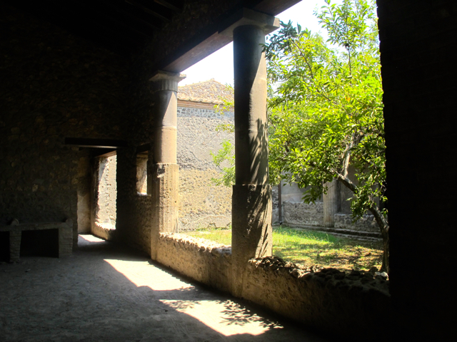 ozinparis-pompeii-11