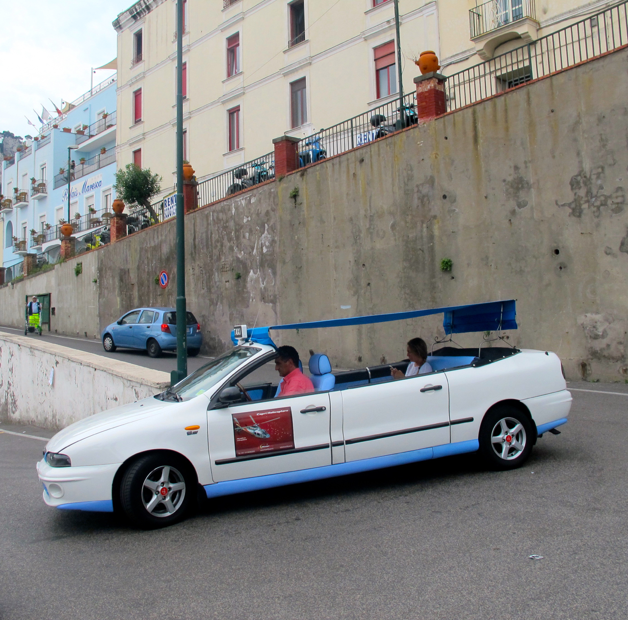 Taxi pls.